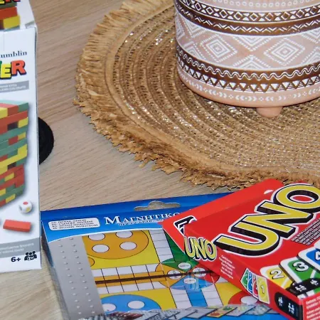 The Orange Cactus Szpárti